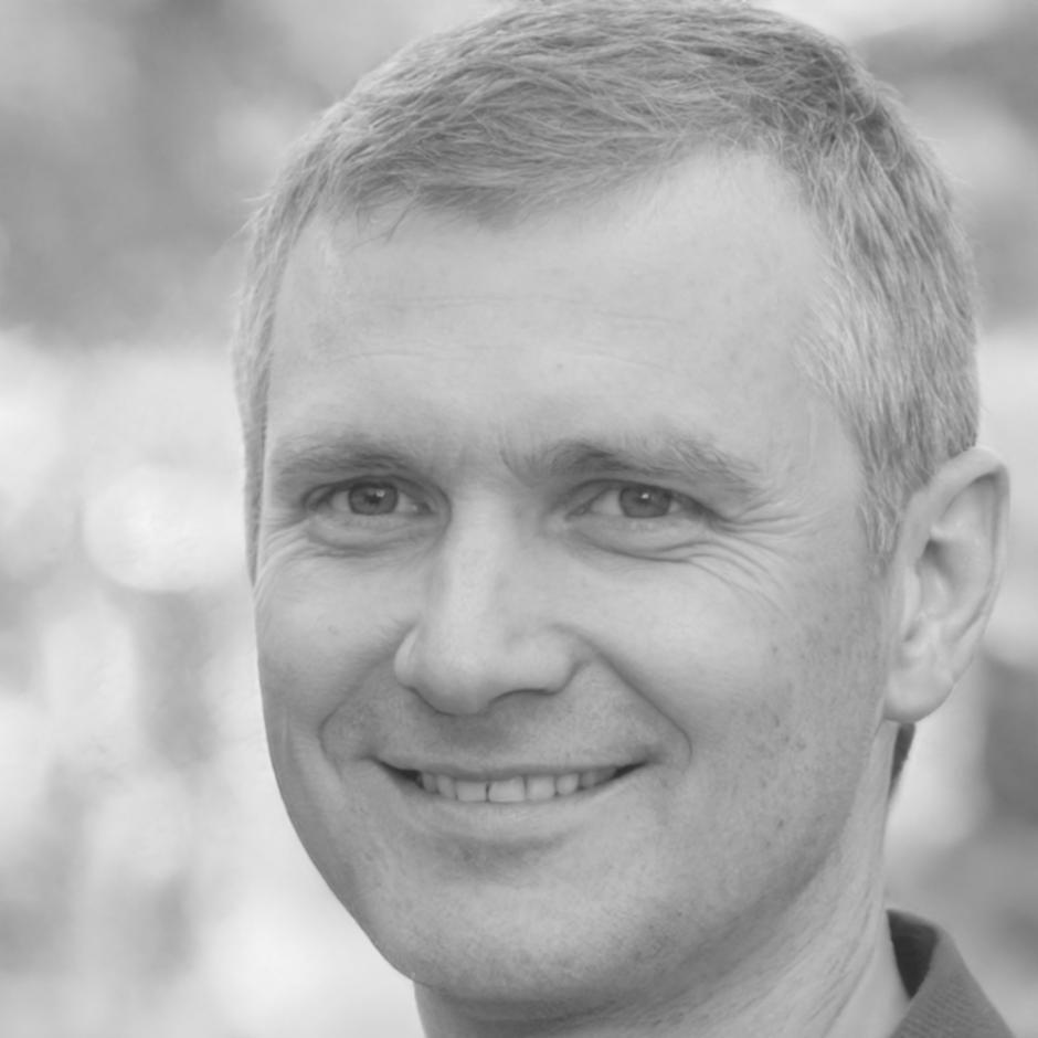 Lars Benedictsen, Client Relations Manager at zarelqonin